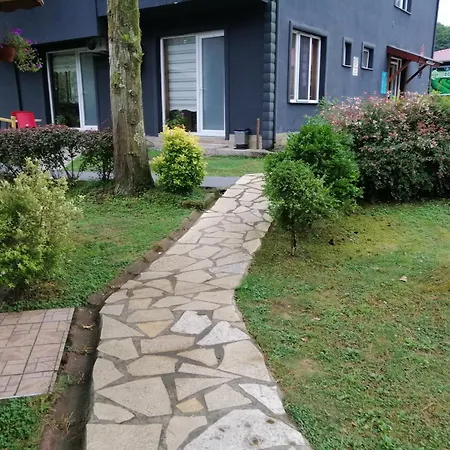 Pinar Kir Evi Casa rural *